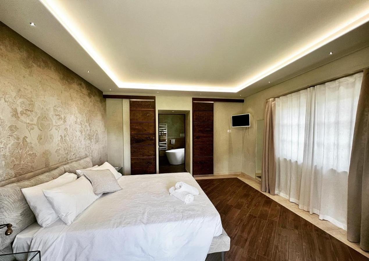 Villa Mario Resort 萨罗 外观 照片