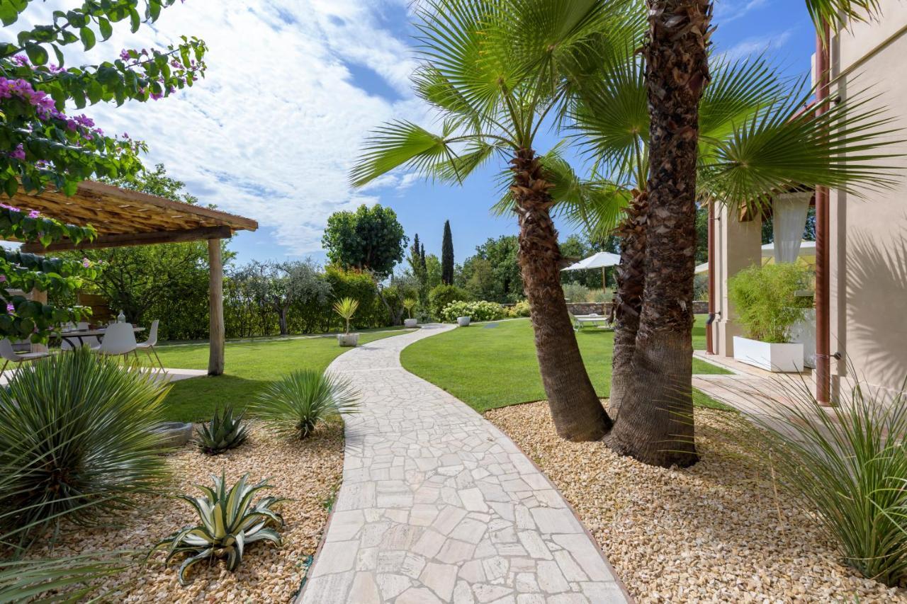 Villa Mario Resort 萨罗 外观 照片