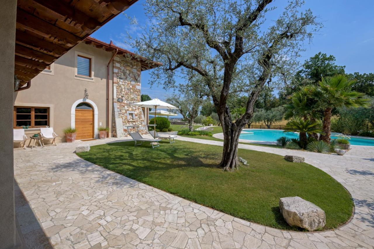 Villa Mario Resort 萨罗 外观 照片