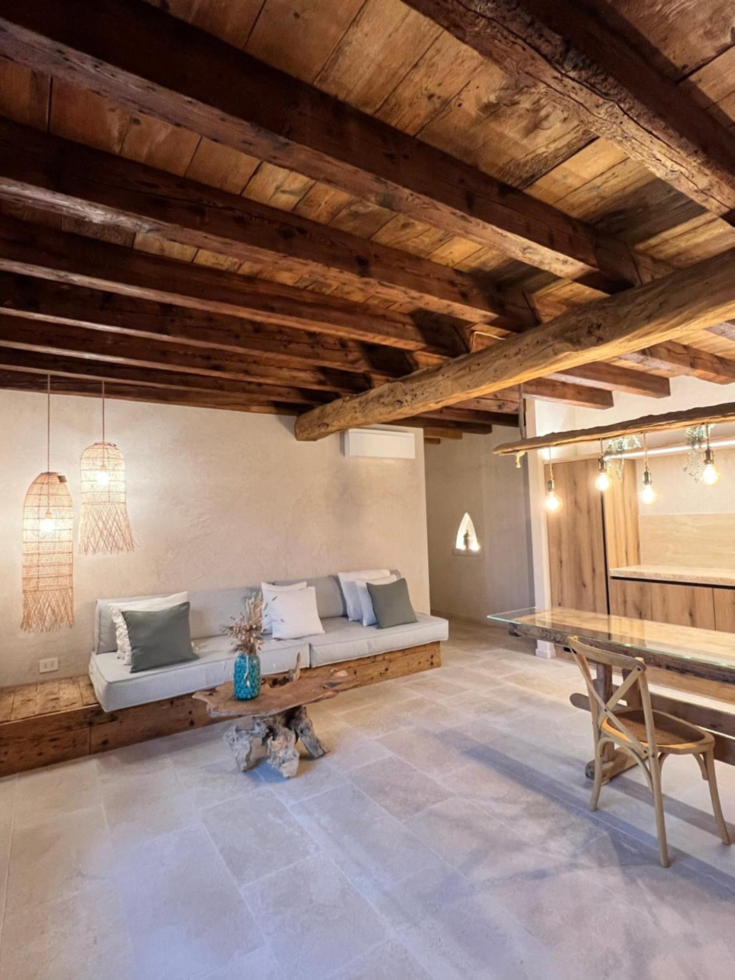 Villa Mario Resort 萨罗 外观 照片