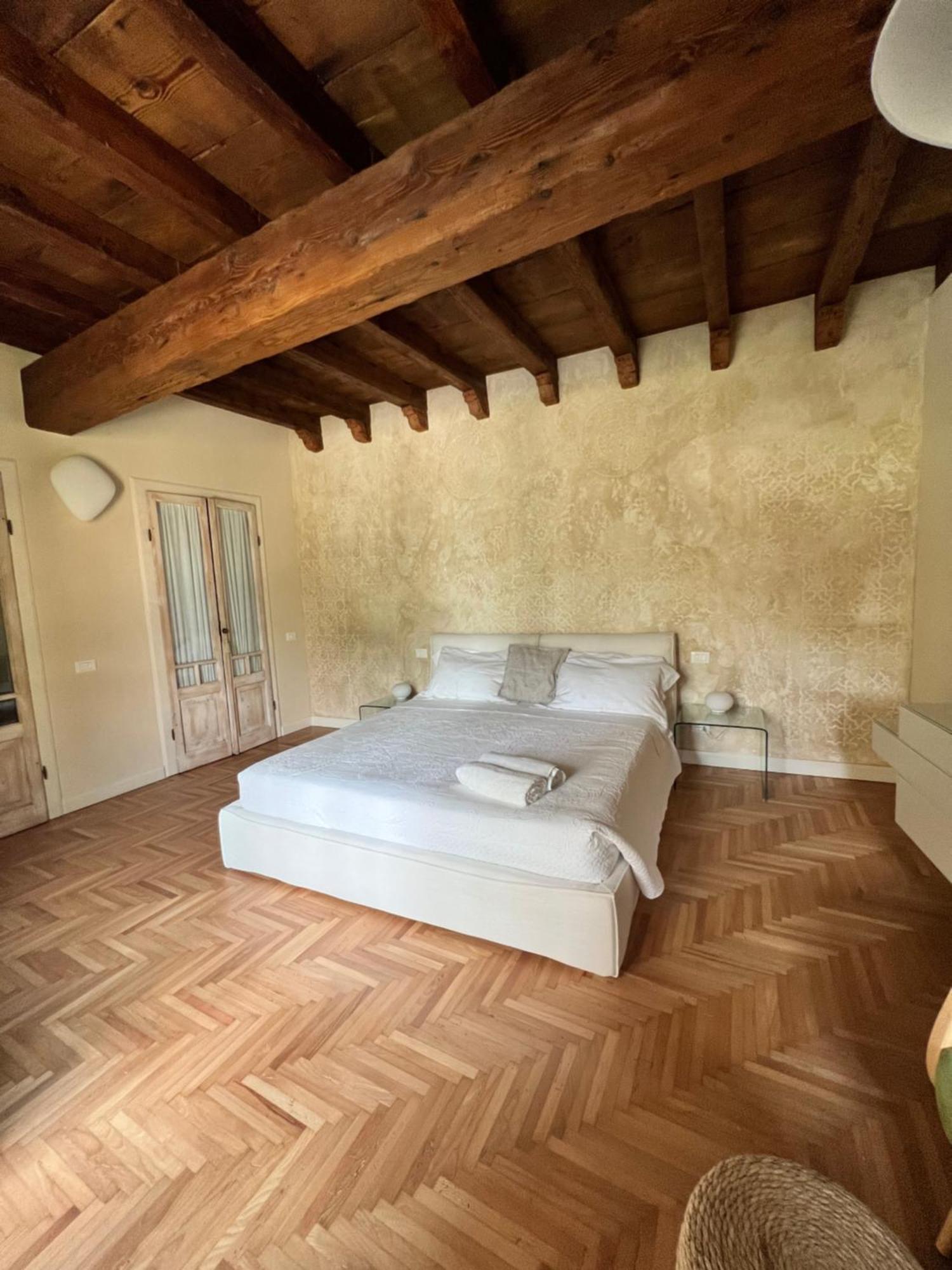 Villa Mario Resort 萨罗 外观 照片